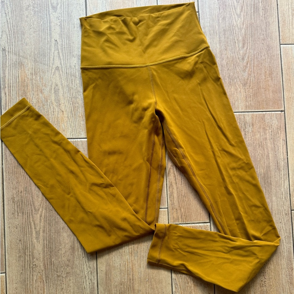 28" Align Lululemon leggings